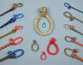 Soft shackles in all shapes, colours and sizes - this picture gallery explains how to make the required diamond knot