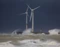 Boulogne-sur-Mer: Die Brecher schlagen gegen Windkraftanlagen