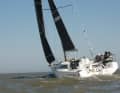 Von einer jungen SKWB-Crew stark gesegelt: die Sun Fast 3600 "Löwe von Bremen"
