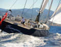 The width of the Swan 115 at the stern requires more than just two wheels. The windward of the two spade rudders lifts off and is clearly visible