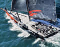 Die bereits ausgeschiedene Rennfavoritin "Master Lock Comanche" noch in Top-Form.