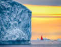 Arktische Eisberge bei Sonnenuntergang: Diese Woche war Welttag der Ozeane