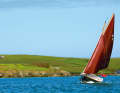 The 21 is a real eye-catcher. The small boat loves courses like this with lightly sheeted sheets