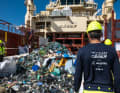 Les montagnes de plastique d'un seul Hols