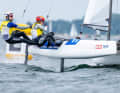 Starker Auftritt der Briten Martin Wrigley und Bettine Harris im Nacra 17-Kat auf der Kieler Woche.