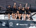 Ein Bild der fröhlichen Malizia-Crew im Ocean Race Europe.