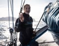 "Holcim-PRB"-Skipperin Rosalin Kuiper gönnt sich nach der harten Aufholjagd einen Moment der Freude übers gelungene Comeback.