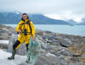 Hamburg doctor Peter Kaupke wants to document how dramatically the polar region is changing in the face of dwindling ice. He has already travelled to the far north twice. Along for the ride: scientists and environmentalists