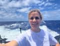 "L'Occitane en Provence"-Skipperin Clarisse Crémer zeigt es: Noch ist es warm und sonnig beim Rennen über den Südatlantik.