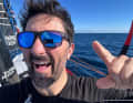 "Paprec Arkéa"-Skipper Yoann Richomme hat Spaß und führt die Flotte im Atlantik weiter knapp vor Charlie Dalin an.