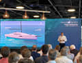 Vertriebschef Yann Masselot heute Früh bei der Vorstellung der Frist 30 im Rahmen der traditionellen Beneteau-Pressekonferenz in Cannes