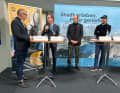 Gesprächsrunde auf der Kieler Bühne mit Boris Herrmann, Ocean-Race-Dirigent Richard Brisius, Kiels Oberbürgermeister Dr. Ulf Kämpfer und Ocean-Race-Marketing-Direktor Mirko Gröschner (v. r.)