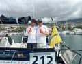 Benjamin und Christoph Morgen auf ihrer "Momo"