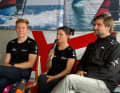 Boris Herrmann, Cole Brauer und Will Harris bei der Malizia-Pressekonferenz am Donnerstag in Kiel.