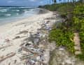 Sur les plages de l'océan Indien, il n'y a pas que du sable blanc, mais aussi beaucoup de déchets.