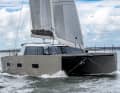 Vaan R4: Spannender Neuzugang aus Holland. Der R4 von Vaan Yachts ist zu 75 Prozent aus recycelten Materialien hergestellt. Die Rümpfe und das Deck bestehen aus Alu.  Lüa 12,80 m; Breite 6,95 m; Gewicht 10,9 t; ab 556.800 Euro; YACHT-Test: folgt