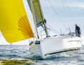 Spacemast in rough seas: The Dufour 37 has good sailing characteristics and quickly reaches her hull speed with the asymmetrical spinnaker