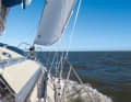 Course Helgoland. From Bremerhaven, this means leaving early in the morning with the tide. In front of the bow are 50 nautical miles across the Weser and the German Bight