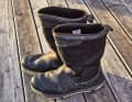 Respirant et bonne semelle Dans les bottes en tissu respirant, les pieds ne transpirent pas facilement. C'est bien si l'adhérence est aussi présente sur le pont en cas de glace.