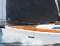 Nice and sleek, but not very practical. With X-Yachts, the moulding is an extra. The shipyard relies on a thin stainless steel profile