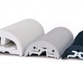 The radial series from Tessilmare. A support moulding is screwed to the hull. The PVC profile conceals the fastening