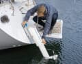 Praktisch: Der neue Hydrogenerator ist zum Einrasten und Ausfahren am Spiegel