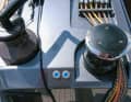 Auf dem Kajütdach: elektrisch zu betreibende Prototypenwinschen von Seldén