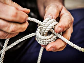 Diese sechs Knoten müssen Segler können