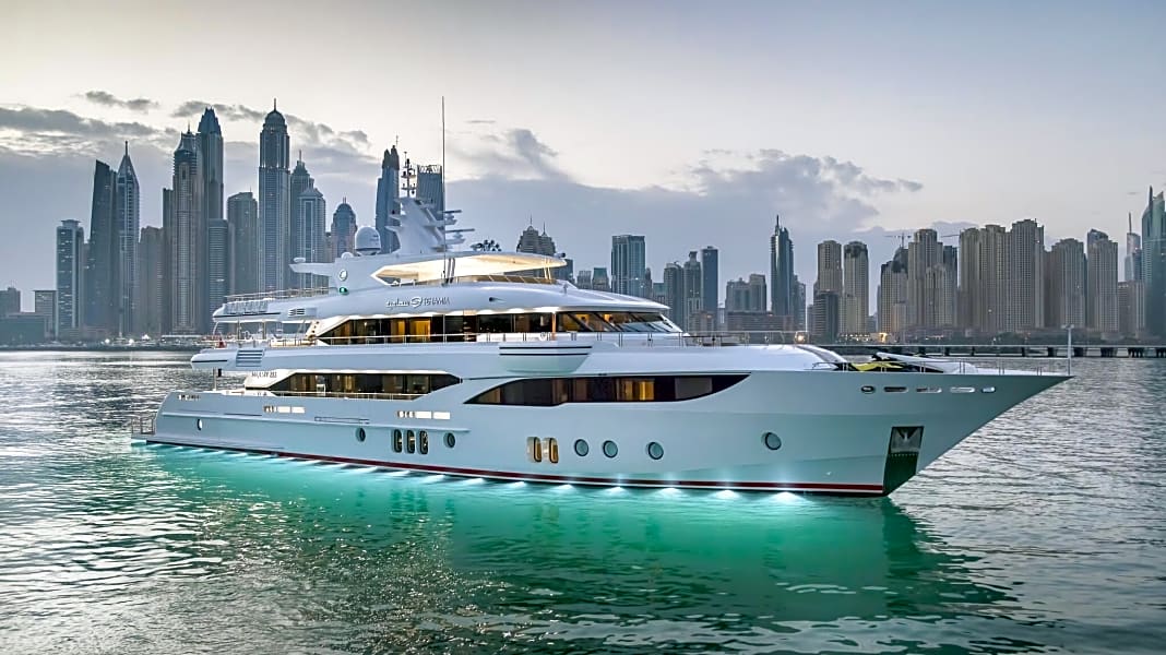 Gulf Craft übergibt Majesty 155 „Sehamia"