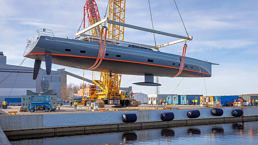 44-Meter-Wasserung bei Baltic Yachts