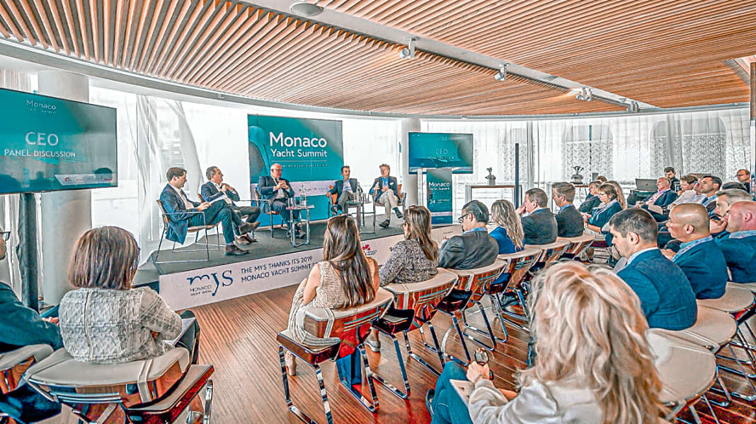 Monaco Yacht Summit in Sichtweite