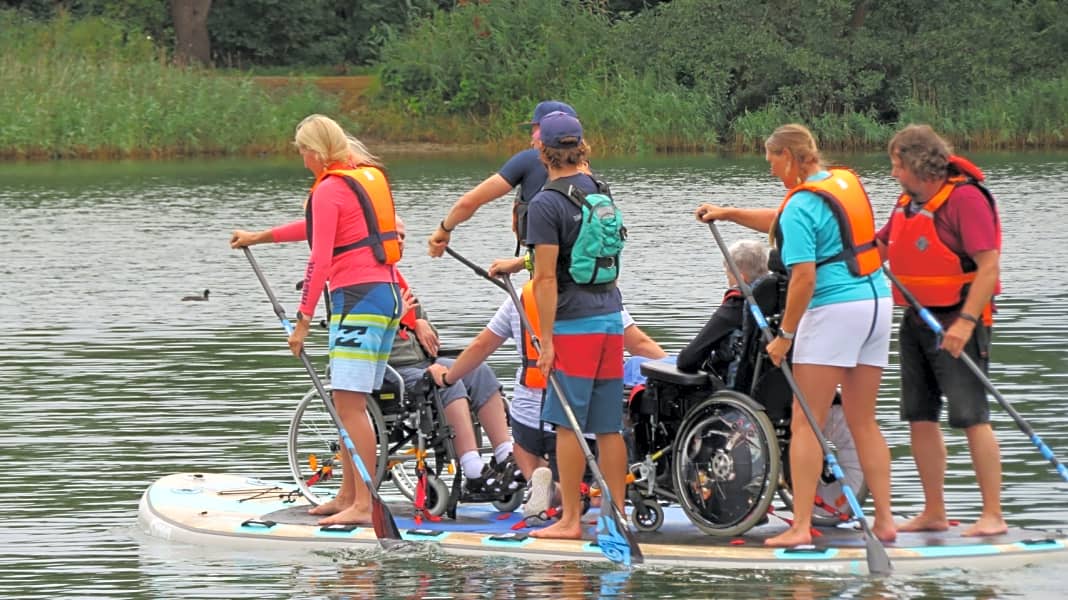 Let's SUP together: Paddel-Spaß für Menschen mit Behinderung