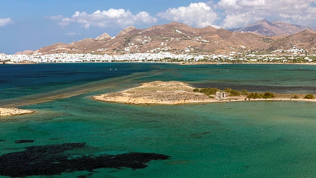 Das sind die besten Windsurf-Spots auf Naxos in Griechenland