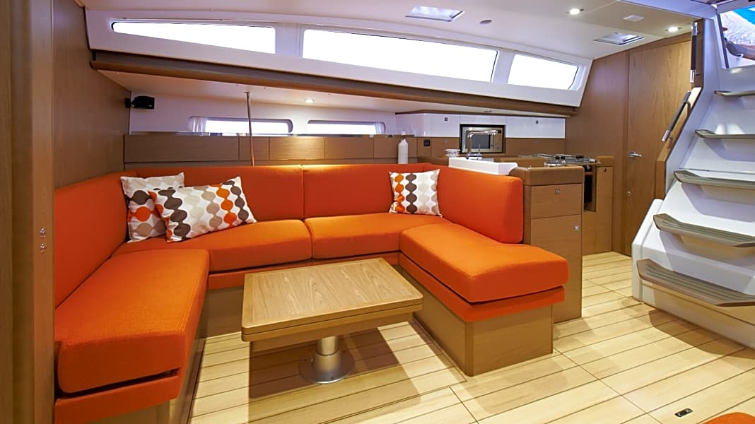 Sun Odyssey 41DS: Jeanneau mit neuer Deckssalon-Yacht