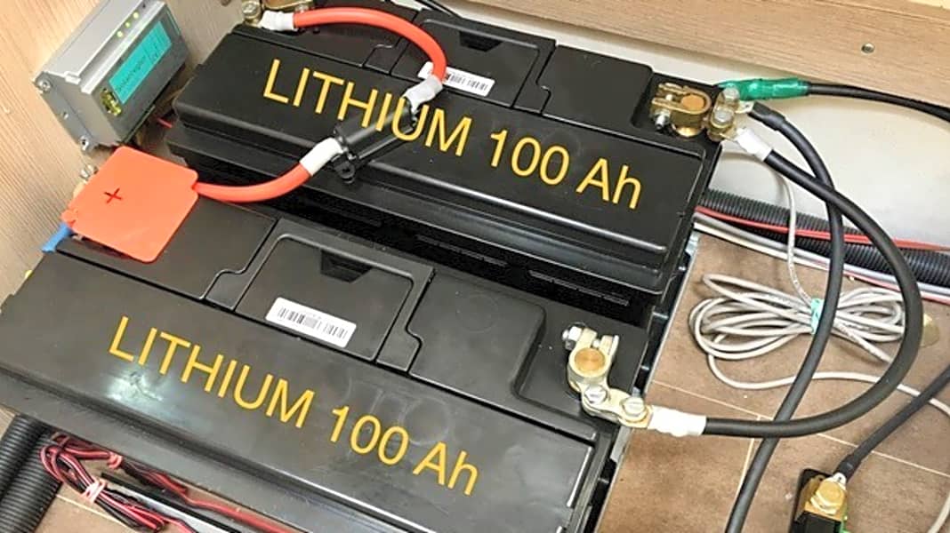 Bobby Schenk: Erfahrungsbericht: Lithium – die Batterie für Segler?