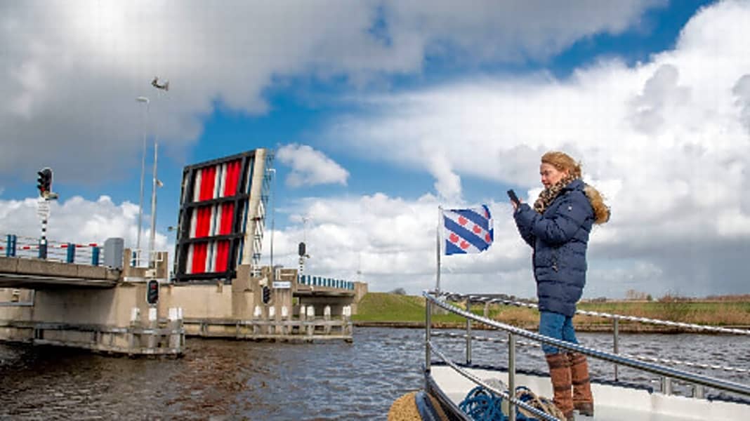 Niederlande: Friesland: Neue App öffnet Brücken