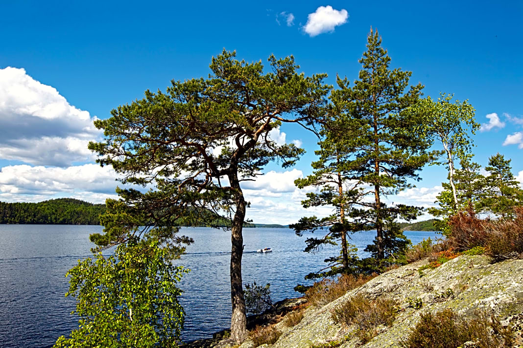 Dalslandkanal: der See Stora Lee.