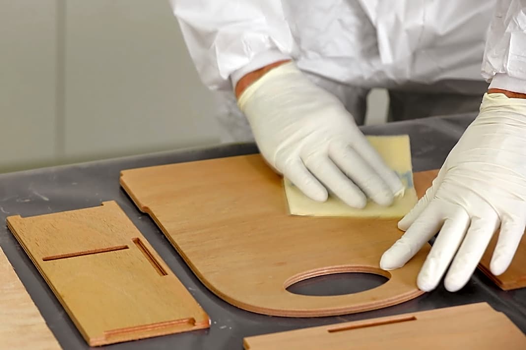 Technik Arbeiten mit Epoxidharz So machen Sie es richtig! BOOTE