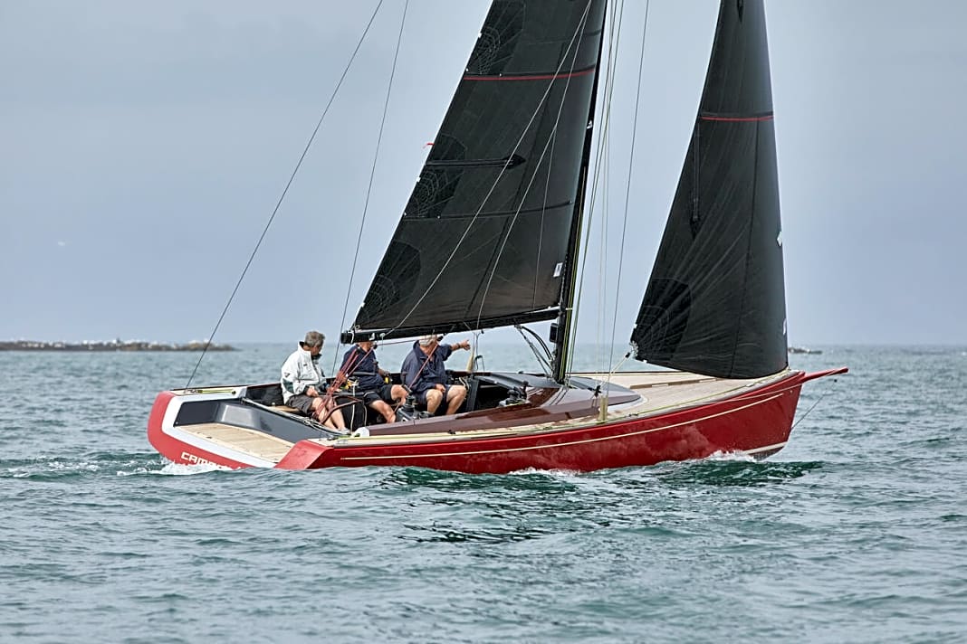 YACHTTest Tofinou 9.7 hübscher Daysailer für Individualisten YACHT