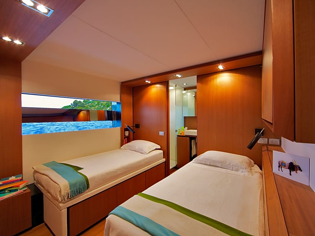Gästequartier an Steuerbord: Eine Kabine richtete Wally mit zwei Betten ein.