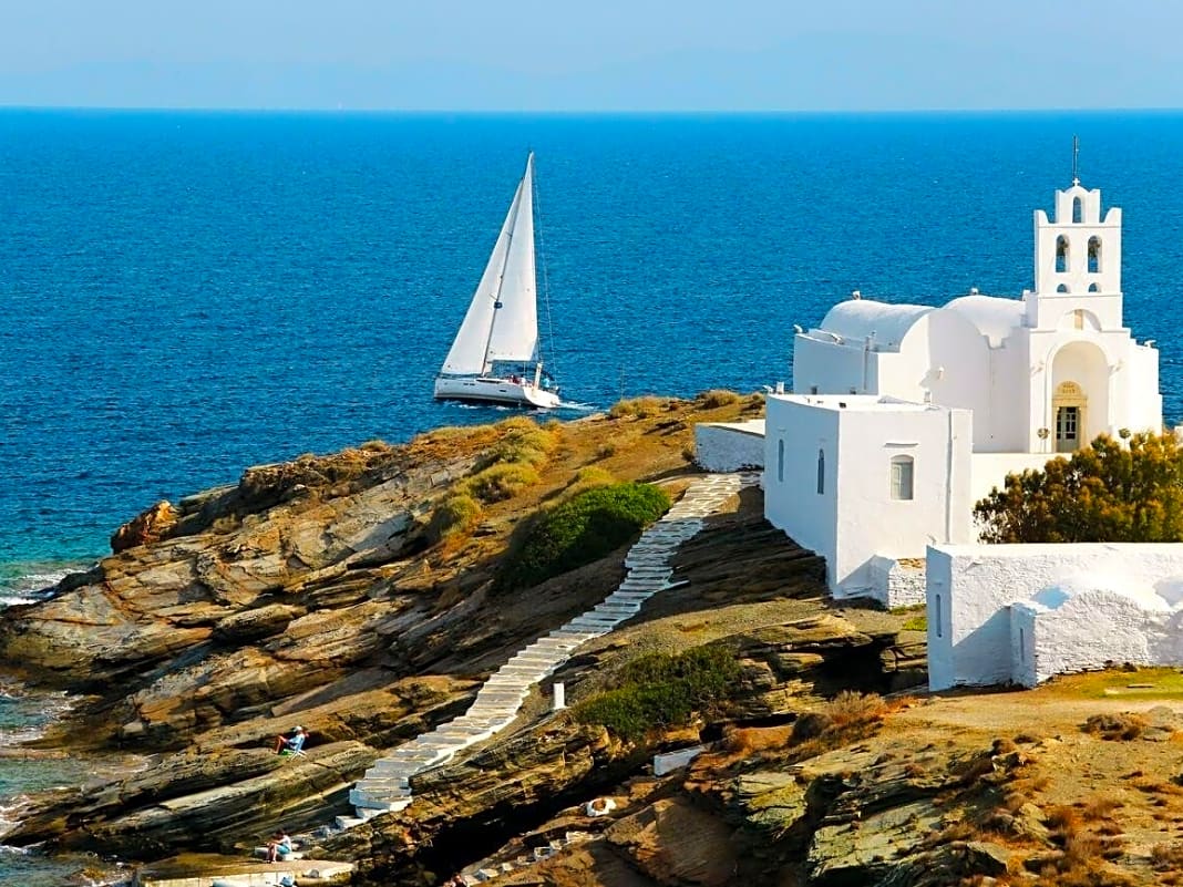 Yachtcharter Griechenland: die Kykladen