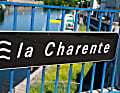 Immer wissen, welchen Fluss man gerade überquert: Hier die Charente in Jarnac