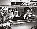 Ben und Elinore Carlin überqueren 1950 den Atlantik in einem umgebauten Jeep.