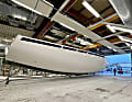 Im schwedischen Kungshamn wurde der 21 Meter lange GFK-Rumpf der ersten Hallberg-Rassy 69 aus der Form genommen
