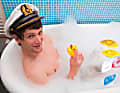 In meiner Badewanne bin ich Kapitän