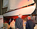 Mit den Mitgliedern des Freundeskreises waren kenntnisreiche Zuschauer anwesend, die genau wissen, welchen Aufwand der Erhalt eines Bootes aus dem Baujahr 1939 bedeutet