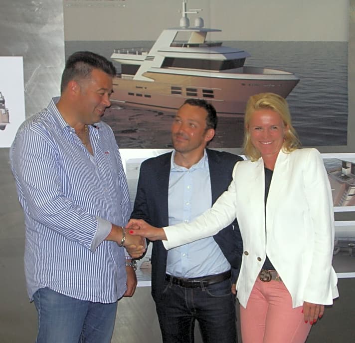  Neues Team: Acico Yachts-Chef Christian Bolinger (Mitte) mit Claudia und Albert Drettmann.