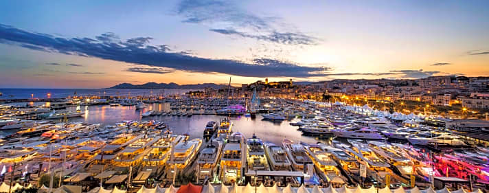   Cannes Yachting Festival im Vieux Port