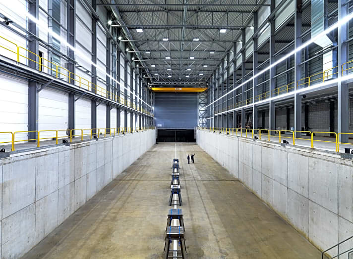   Für Großformate: Das neue 85-Meter-Trockendock von Heesen schließt an eine modern ausgestattete 90-Meter-Halle an.