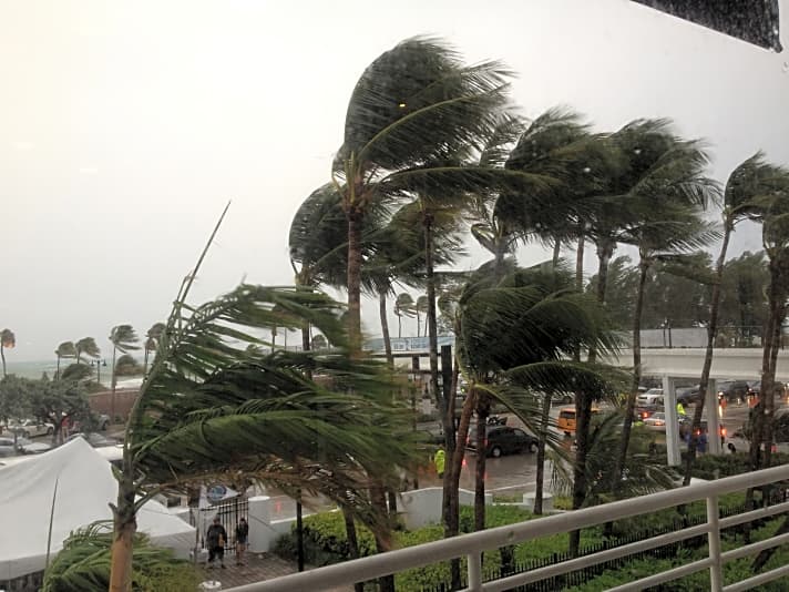   Sturm in Ft Lauderdale